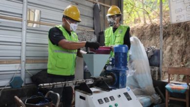 Mesin daur ulang sampah plastik dari PGN di Cilegon. Foto Antara
