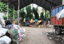 Salah satu lokasi pemilahan sampah di Kota Tangerang. Foto Antara
