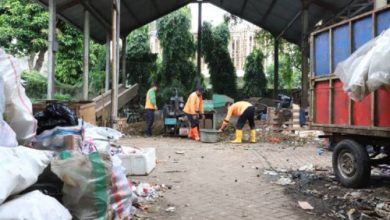 Salah satu lokasi pemilahan sampah di Kota Tangerang. Foto Antara