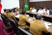 Pj Gubernur Banten, Ucok Abdul Rouf Damenta menerima pengurus Koni Banten. Foto: Biro Adpim Banten