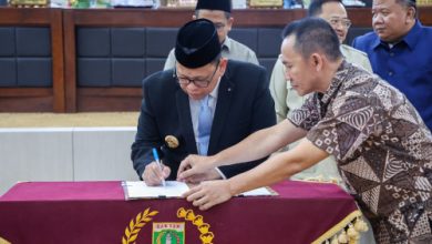 Pj Gubernur Banten, Ucok Abdulrouf Damenta. Foto: Biro Adpim Banten