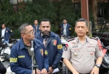 Keteangan pers soal penangkapan pelaku Curanmor dan penggelapan kendaraa. Foto Yono