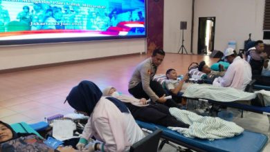 Donor darah yang digelar Polda Banten. Foto Daeng Yusvin