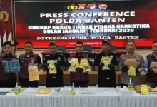 Konferensi pers pengungkapan kasus narkoba oleh Ditresnarkoba Polda Banten. Foto Yono