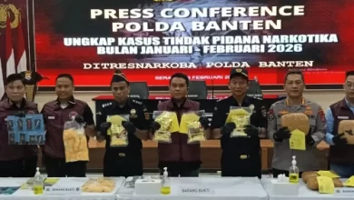 Konferensi pers pengungkapan kasus narkoba oleh Ditresnarkoba Polda Banten. Foto Yono