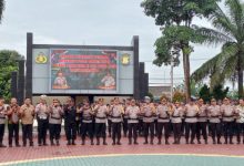 Kapolda Banten, Irjen Pol Henki melepas 100 personel Satbrimob. Foto Abdul Hadi