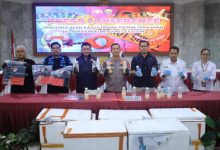 Pengungkapan penyelundupan BBL 50.000 ekor. foto Daeng Yusvin