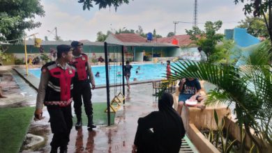 Patroli Rutin dari Polres Serang ke tempat wisata dan pemandian umum. Foto: Yono