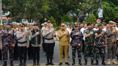 Pemkot dan Polres Cilegon gelar apel kesiapsiagaan hadapi kebakaran dan dampak kekeringan. Foto Daeng Yusvin