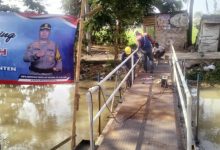 Polres Cigeon percepatan pembangunan jembatan merah putih presisi di Kadipaten. Foto Daeng Yusvin