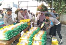 Gerakan Pangan Murah di Polsek Tanara. Foto: Yono