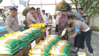 Gerakan Pangan Murah di Polsek Tanara. Foto: Yono