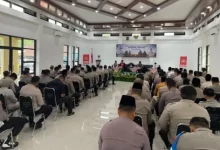 Polres Serang menggelar doa bersama lintas agama. Foto Yono