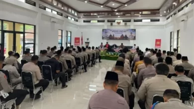 Polres Serang menggelar doa bersama lintas agama. Foto Yono
