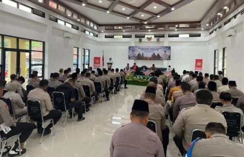 Polres Serang menggelar doa bersama lintas agama. Foto Yono