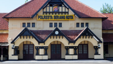 gedung polres serang kota