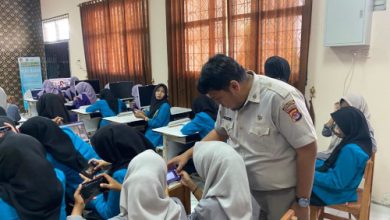 Polres Serang menggelar pelatihan paham AI buat siswa SMKN 1 Ciruas. Foto Yono