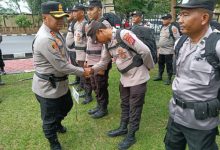 Polres Serang kerahkan anggotanya pengamanan TPS di Pilkada Kabupaten Serang. Foto: Yono