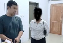 Proses penangkapan wanita penipu pencari kerja oleh Polres Serang. Foto Yono