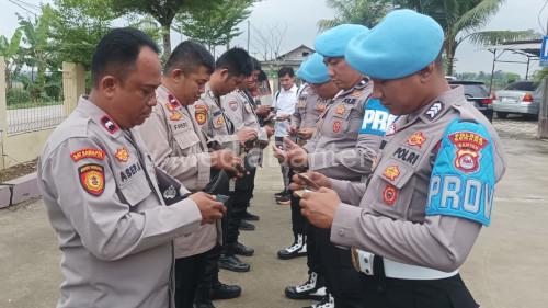 Sie Propam Polres Serang menggelar pengawasan internal di 6 posek. Foto Yono