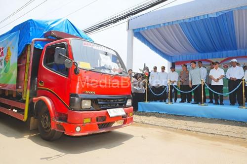 Hasil panen jagung serentak di Tangerang. Foto: Antara