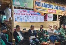 Fokopimcam Cieber gelar sambang Pos Siskamling. Foto Daeng Yusvin