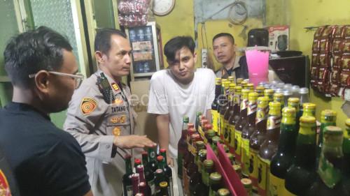 Operasi Pekat di Kecamatan Kibin. Foto Yono