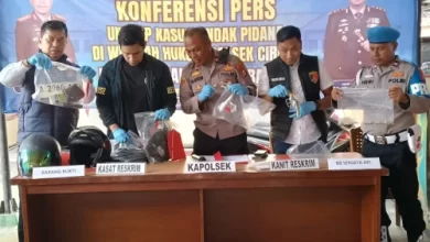 Polsek Ciruas jumpa pers soal sistem sewa sepi rakitan. Foto Yono