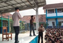 Polsek Jawilan gelar sosialisasi dan pembinaan murid SMPN 2 Jawilan. Foto Yono