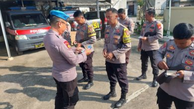 Wakapolres Serang, Kompol A Surya K berkunjung ke Polsek Pamarayan. Foto Yono