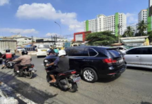 Emisi gas rumah kaca salah satunya dihasilkan dari kendaraan pribadi. Foto: Sindi