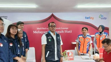Dirut ASDP Ferry Indonesia, Heru Widodo berada i Posko Terpadu Rest Area Tol. Foto Antara