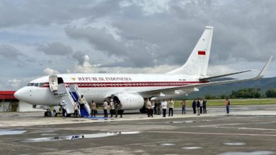 Presiden RI, Prabowo Subianto tiba di Bandara Iskandar Muda Aceh, langsung menuju Bireuen. Foto Antara