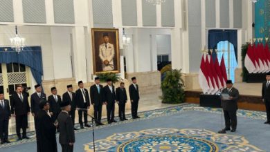 Presiden RI, Prabowo Subianto melantik Suahasil Nazara sebagai Menteri Keuangan. Foto Antara