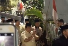 Prabowo Subianto, Presiden RI melayat ke rumah duka Affan Kurniawan. Foto: Antara