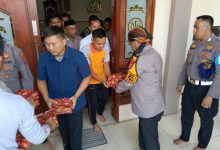 Kapolres Serang, AKBP Condro Sasongko gelar program Jumat Berkah. Foto: Yono