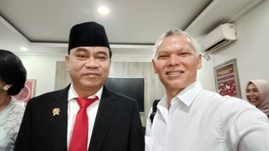 Ketua Projo Banten, Zulhumaedi Syamsi bersama Ketua Projo Pusat, Budi Arie Setiadi. Foto: Ucu