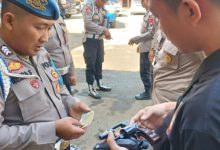 Pemeriksaan anggota di 6 Polsek di jajaran Polres Serang oleh Sie Propam. Foto: Yono