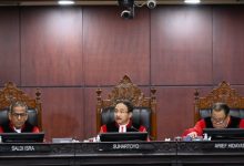 Ketua MK, Suhartoyo membacakan putusan sengketa Pilpres 2024. Foto: LKBN Antara