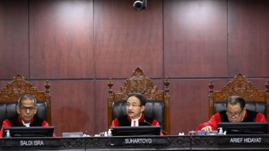 Ketua MK, Suhartoyo membacakan putusan sengketa Pilpres 2024. Foto: LKBN Antara
