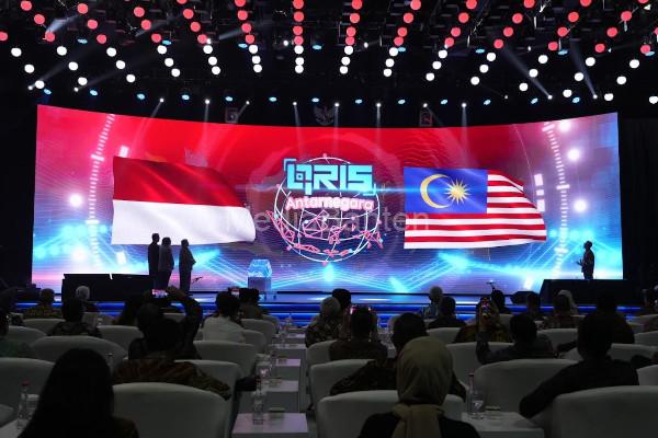 Peluncuran interkoneksi pembayaran Indonesia - Malaysia via QR Code. Foto: Humas Bank Indonesia