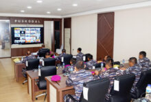 Rapat Virtual Evaluasi Satker Korps Marinir di Pasmar 2. Foto: Ahmad Munawir - Menkav 2 Mar