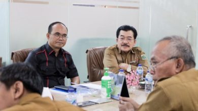 Ketua Komisi V DPRD Provinsi, Banten Yeremia Mendrofa. Foto: DPRD Banten