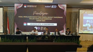 Rapat Pleno KPU Kabupaten Tangerang. Foto: Antara