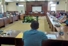 Salah satu RDP DPRD Kab Tangerang yang dikuti warga Kompleks Mutiara Garuda. Foto: Iqbal Kurnia