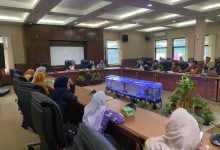 Pedagang Pasar Mauk sampaikan penolakan ke DPRD Kab Tangerang. Foto: Iqbal Kurnia