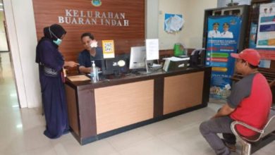 Reaktivasi BPJS Kesehatan PBI di kelurahan di Kota Tangerang. Foto Antara