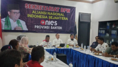 Relawan Anies rapat koordinasi di Banten. Foto: Aden Hasanudin