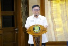 Rizal Ridoloh, Kepala Disdukcapil Kota Tangearng. Foto Antara