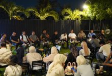 Robinsar, Wali Kota Cilegon menggelar Merdeka Bicara untuk mendengar kritik dari mahasiswa. Foto Daeng Yusvin